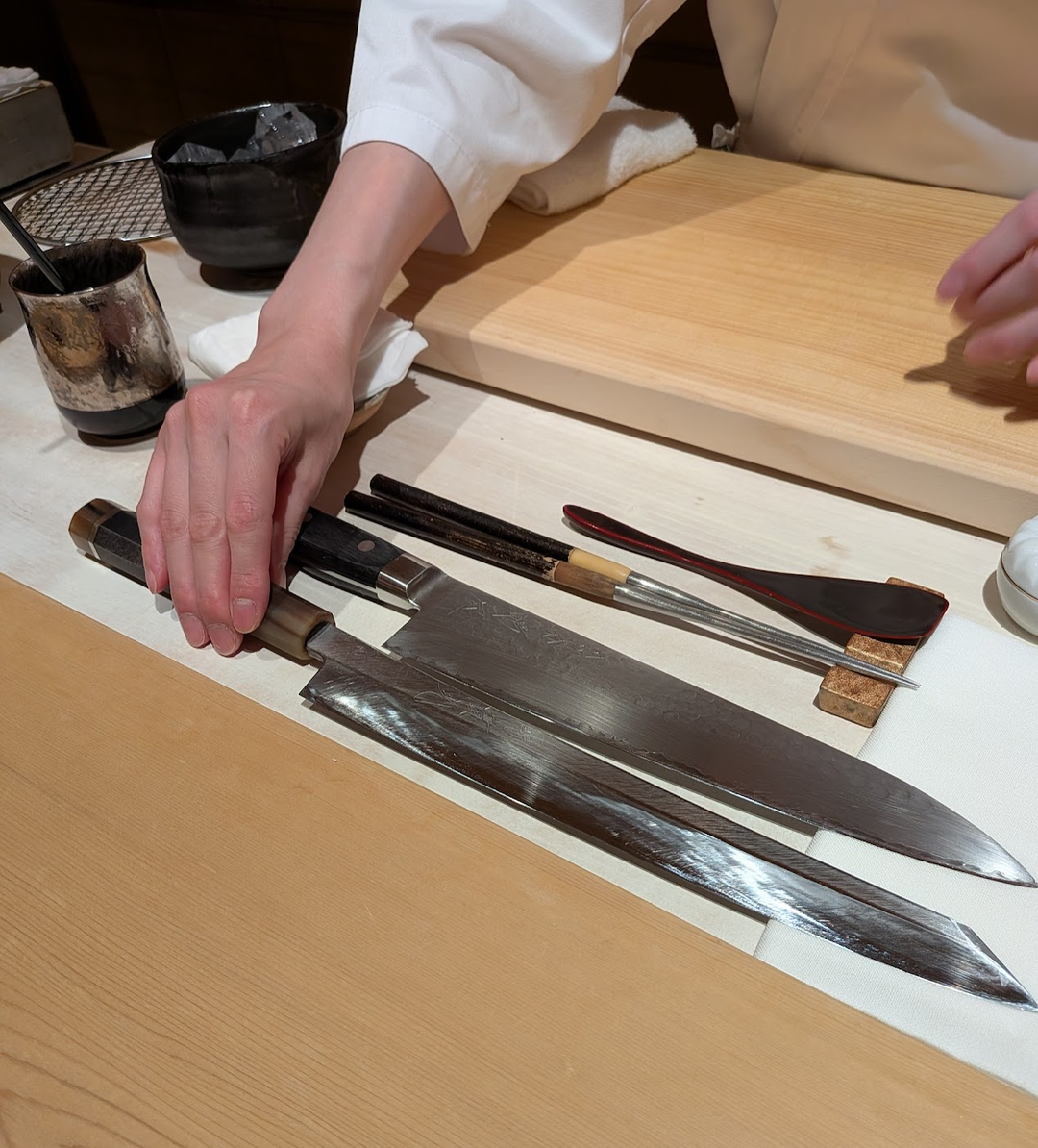 SUSHI ROKUSHIKI: A Blade Through It All